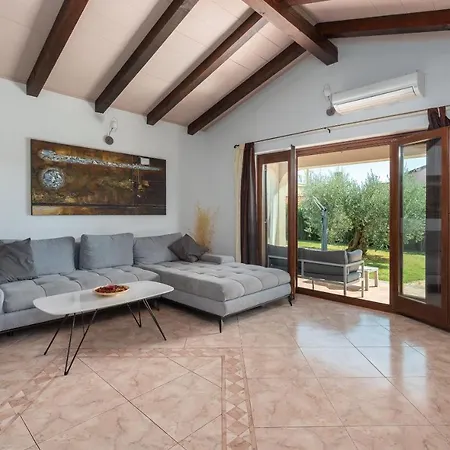 Vila Lucas Novigrad (Istria)