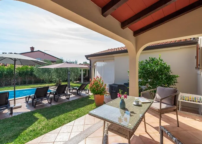 Lucas Vila Novigrad (Istria)