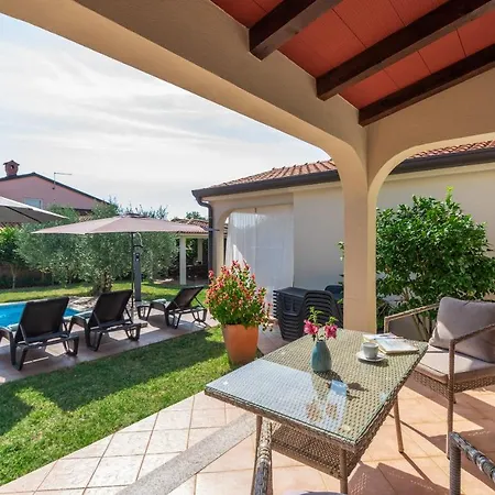 Lucas Villa Novigrad (Istria)